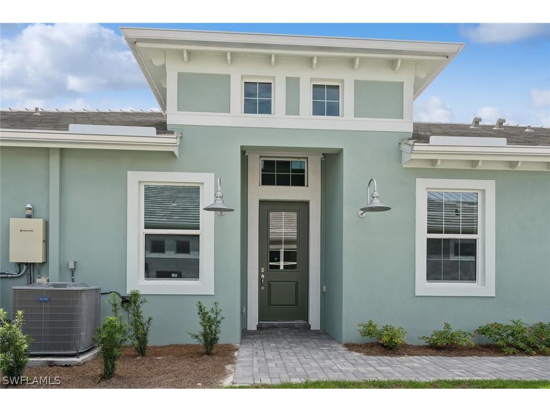 8789 Yucatan Court Naples FL 34112 224051364 image1