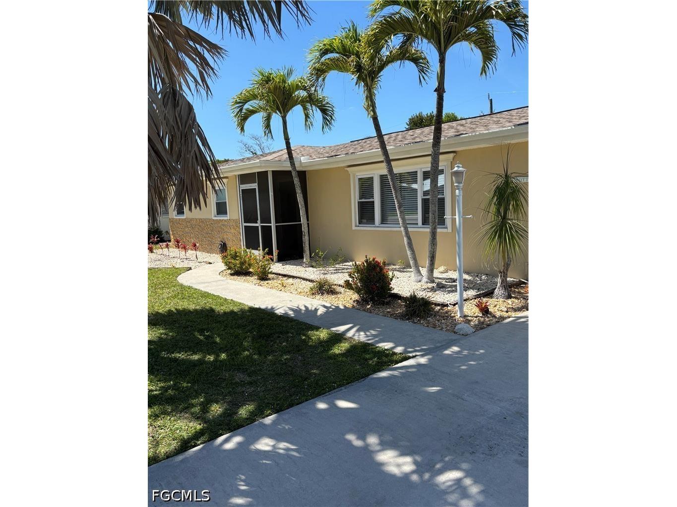 879 Lake Mcgregor Drive Fort Myers FL 33919 2026017867 image2