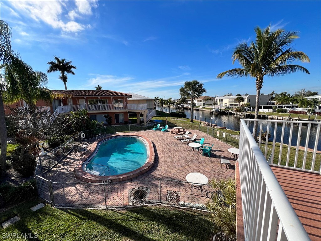 879 SE 46th Lane #4 Cape Coral FL 33904 224006628 image1