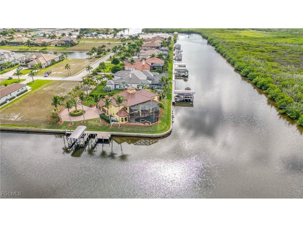 879 W Cape Estates Circle Cape Coral FL 33993 2026002412 image38