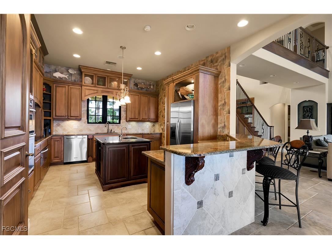 879 W Cape Estates Circle Cape Coral FL 33993 2026002412 image7