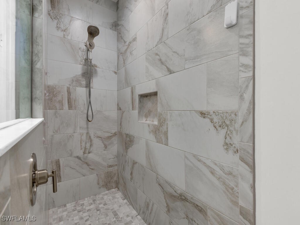 8791 Pigeon Key Fort Myers FL 33908 225078716 image18