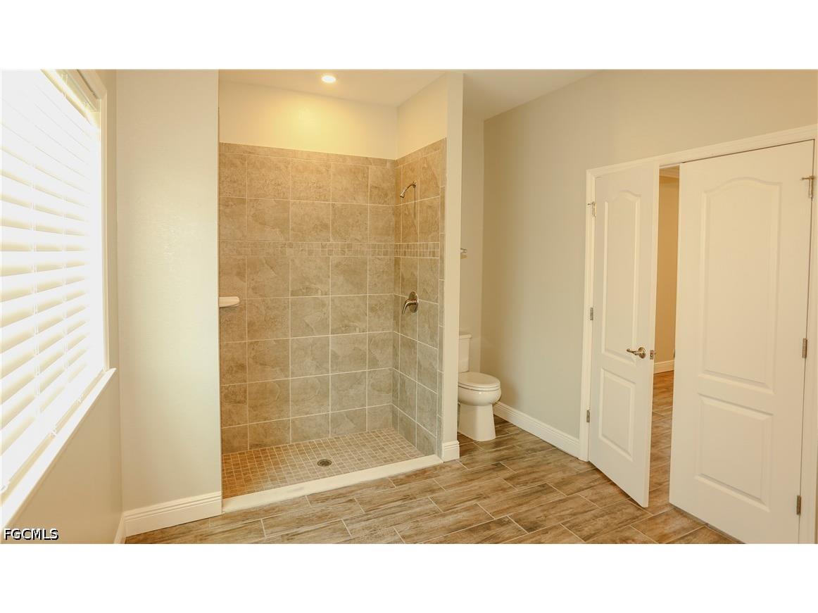 8792 Cascade Price Circle North Fort Myers FL 33917 2026017179 image14