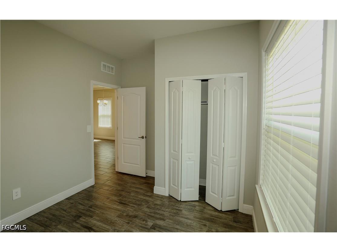 8792 Cascade Price Circle North Fort Myers FL 33917 2026017179 image17