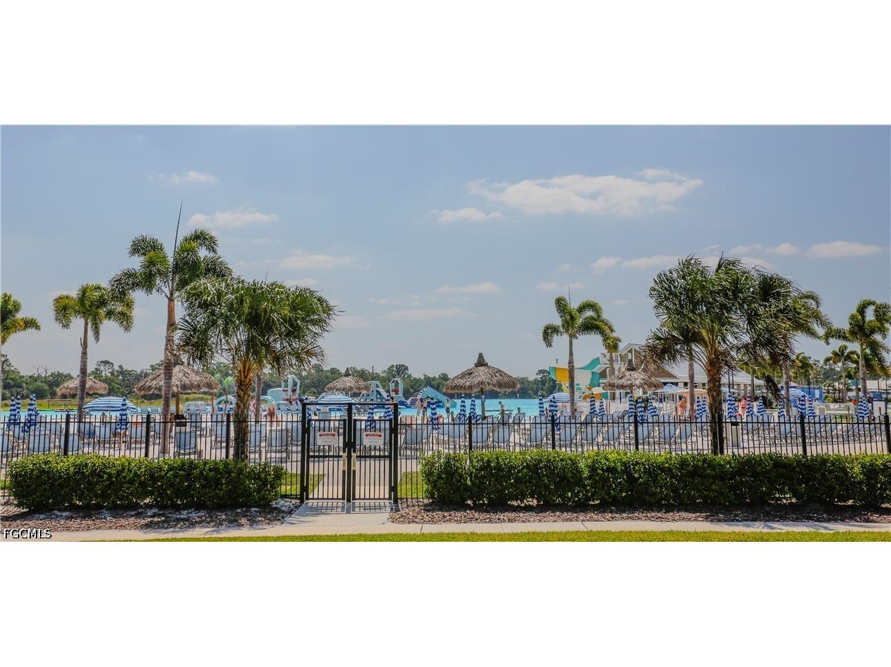 8792 Cascade Price Circle North Fort Myers FL 33917 2026017179 image25