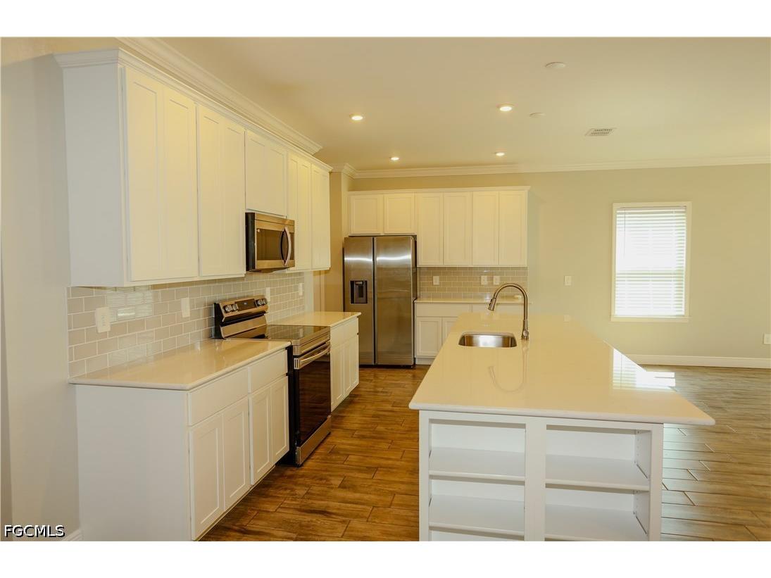8792 Cascade Price Circle North Fort Myers FL 33917 2026017179 image7