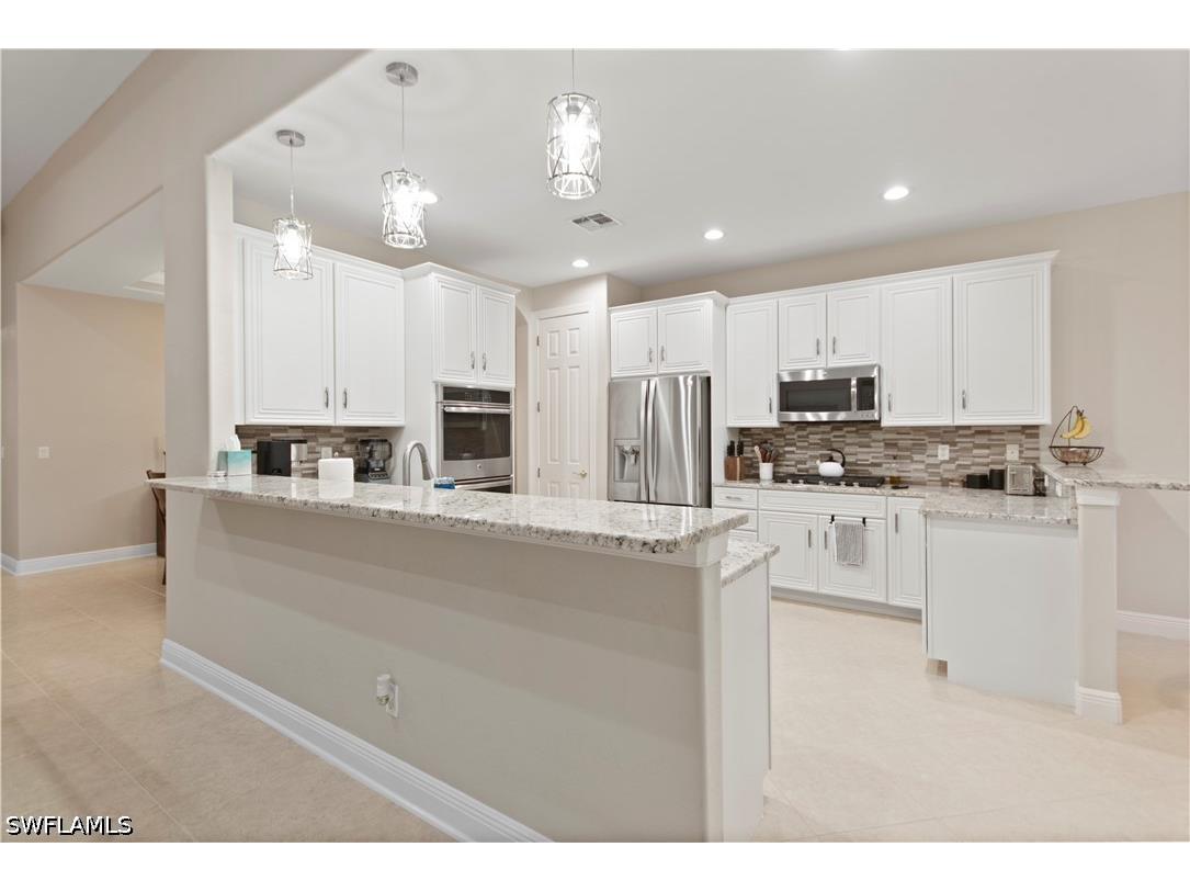 8792 Largo Mar Drive Estero FL 33967 226021309 image4