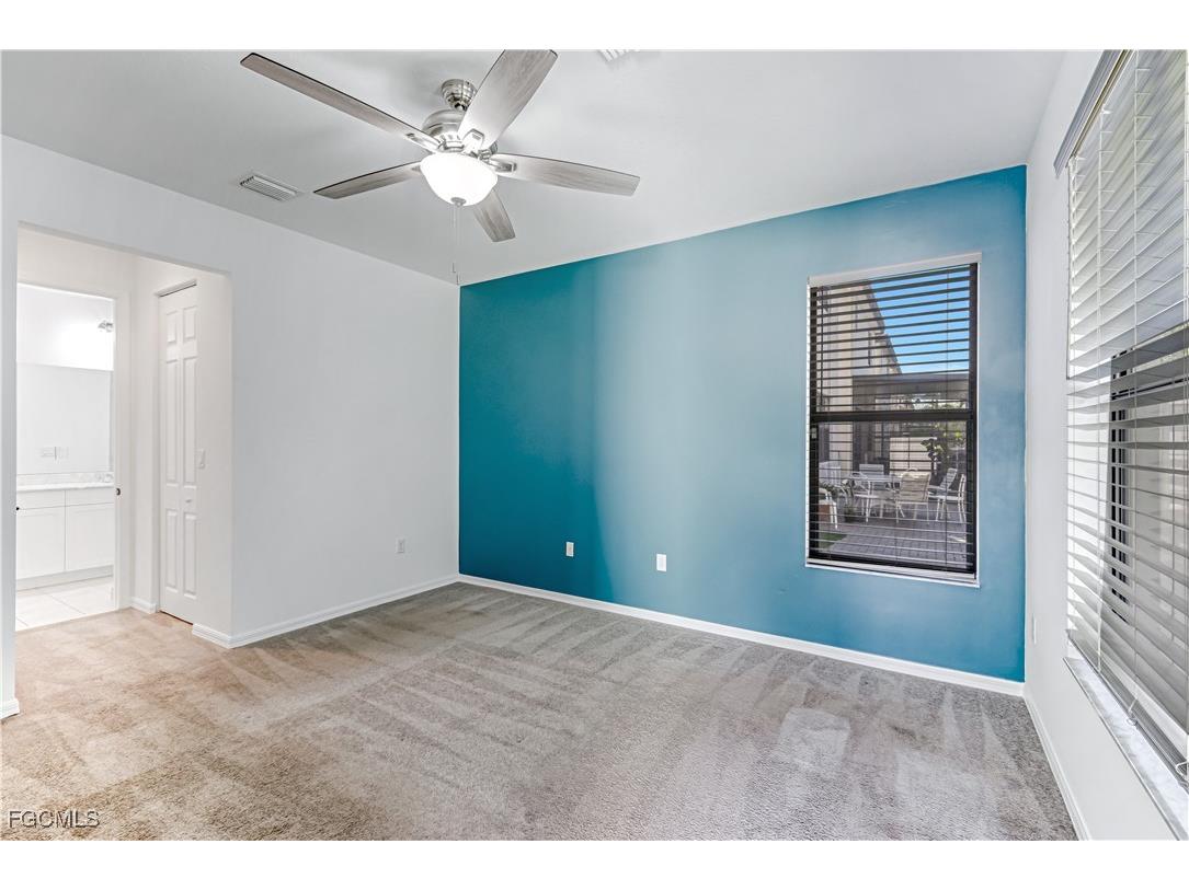 8793 Madrid Circle Naples FL 34104 2025023634 image14