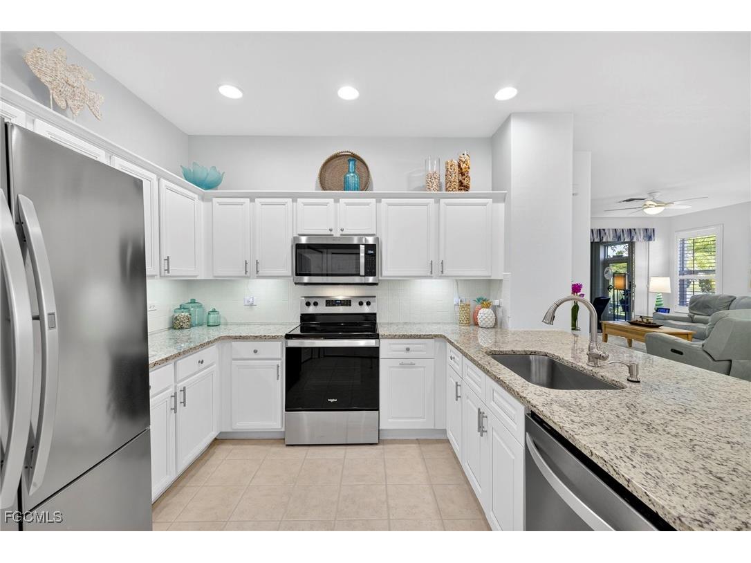 8793 Middlebrook Drive Fort Myers FL 33908 2025005447 image15