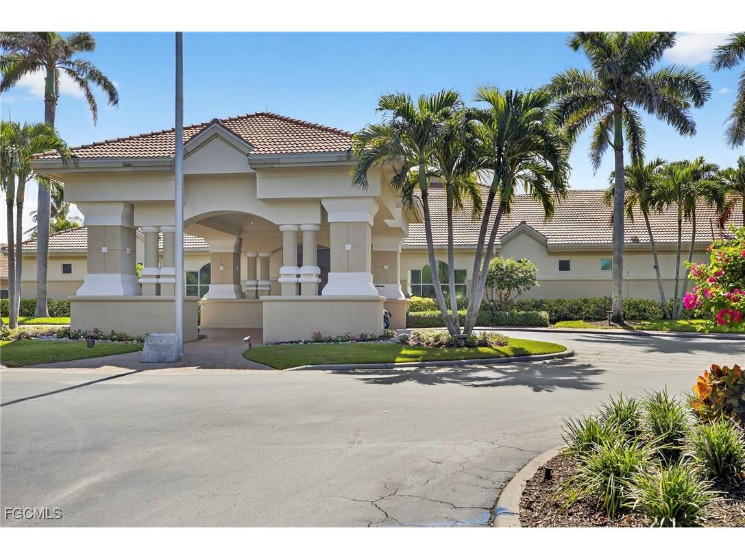 8793 Middlebrook Drive Fort Myers FL 33908 2025005447 image27