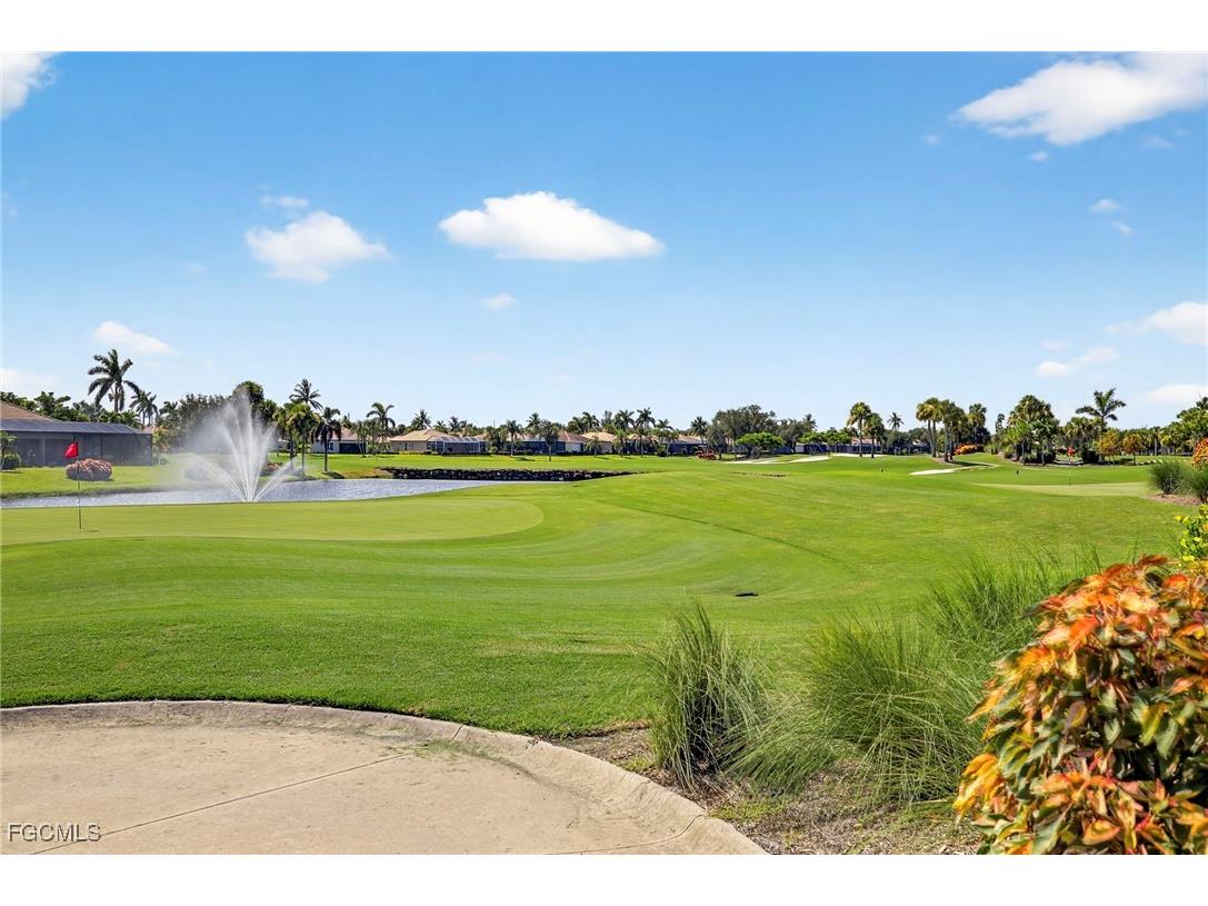 8793 Middlebrook Drive Fort Myers FL 33908 2025005447 image31