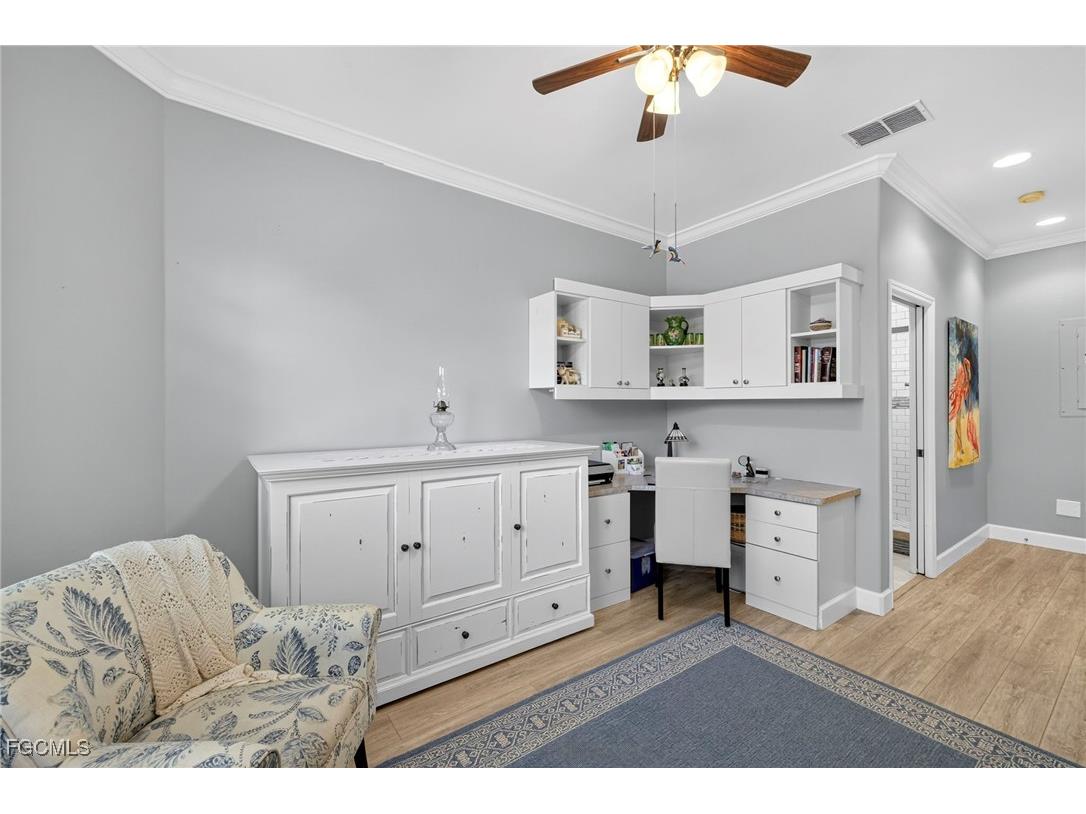 8796 Stockbridge Drive Fort Myers FL 33908 2025005424 image21