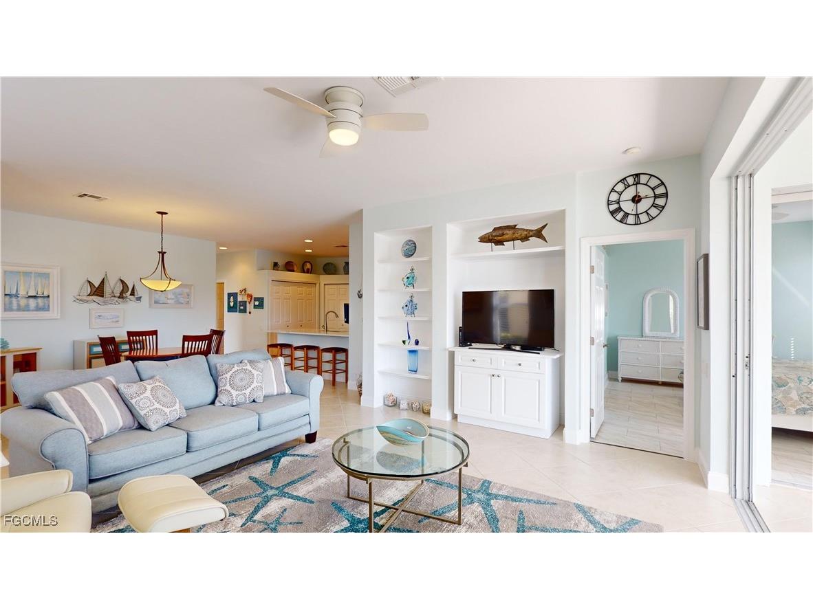 8797 E Bay Circle Fort Myers FL 33908 2025008461 image1