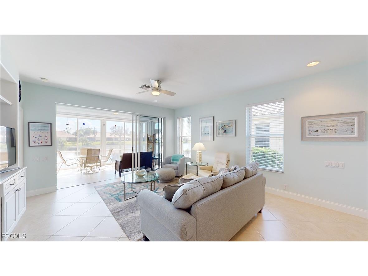 8797 E Bay Circle Fort Myers FL 33908 2025008461 image4