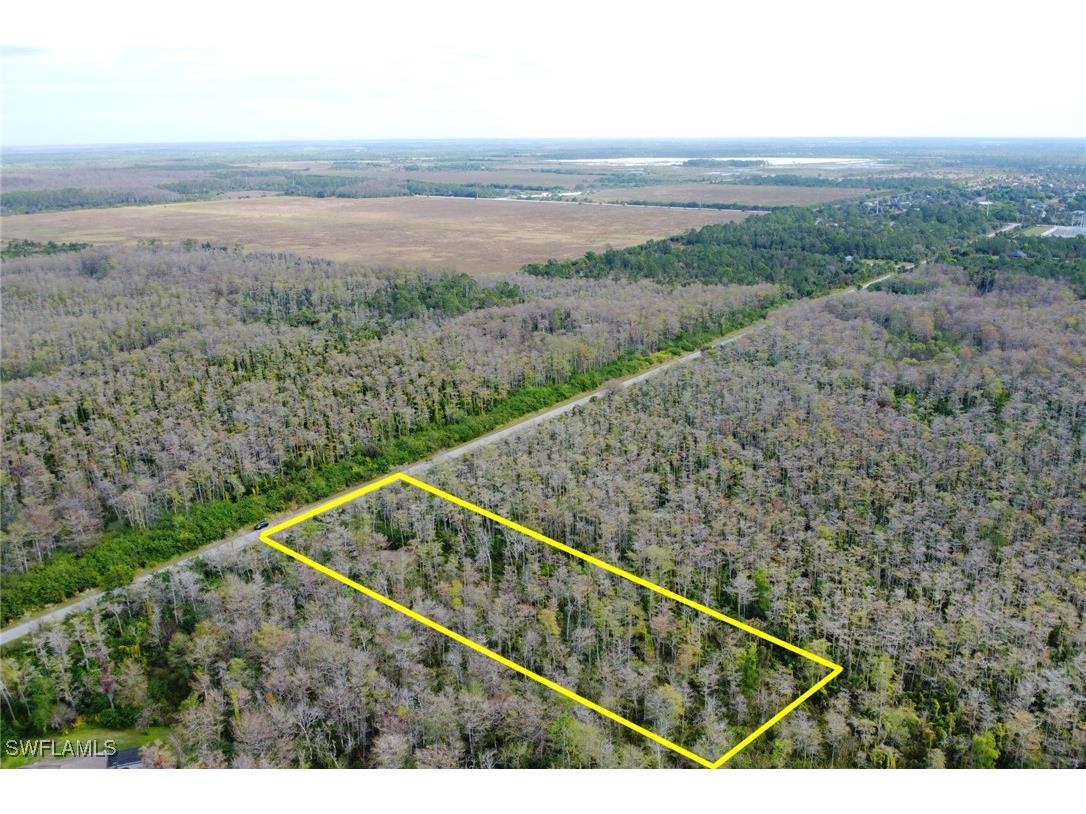 88 47th Avenue NE Naples FL 34120 225008441 image7