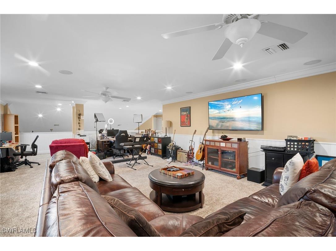 88 Burnt Pine Drive Naples FL 34119 226003988 image17