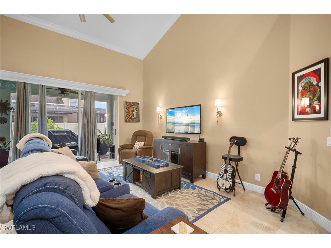 88 Burnt Pine Drive Naples FL 34119 226003988 image3
