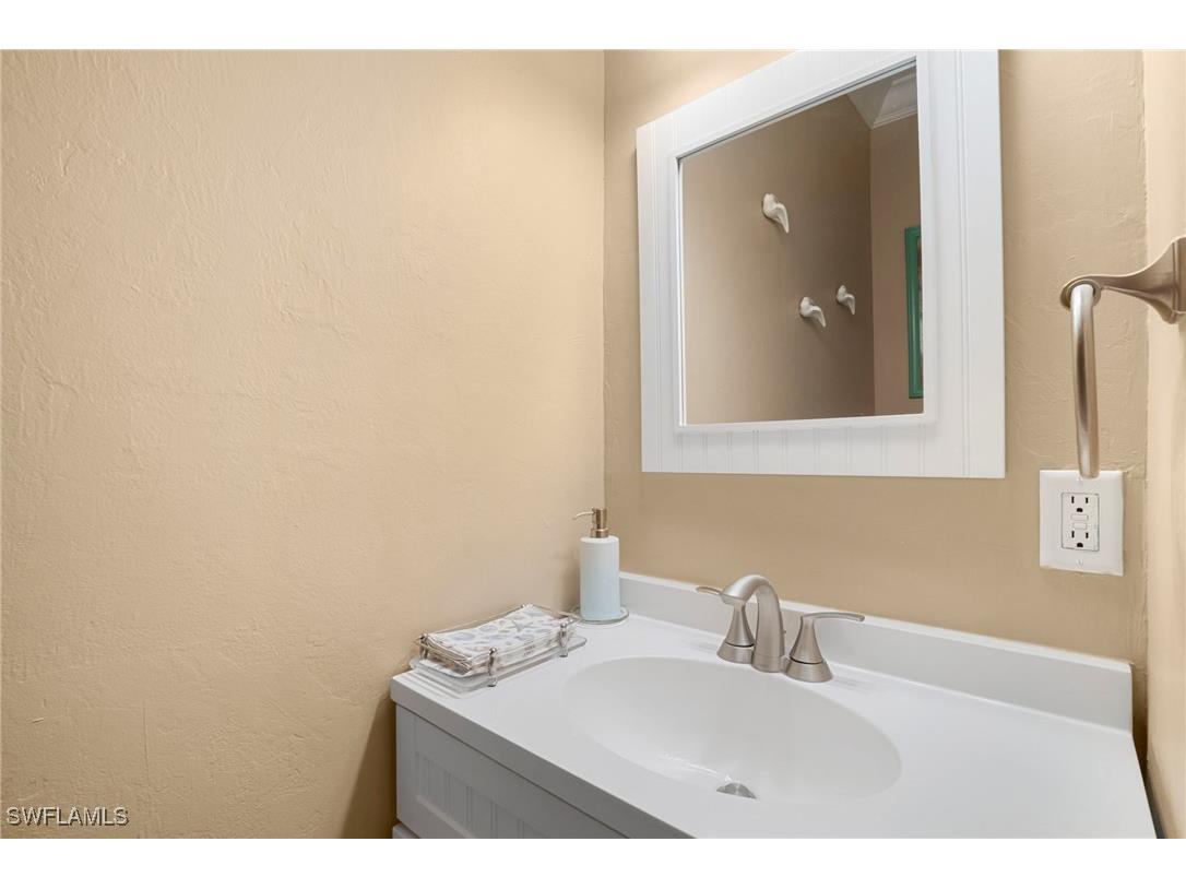 88 Burnt Pine Drive Naples FL 34119 226003988 image37