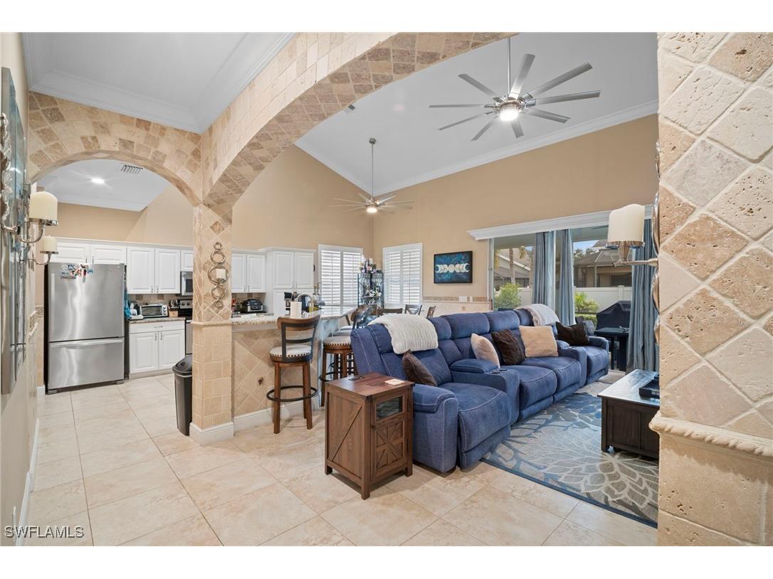 88 Burnt Pine Drive Naples FL 34119 226003988 image4
