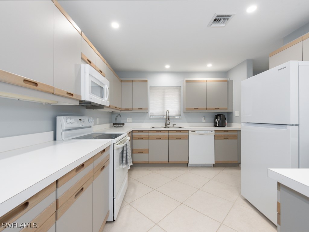 88 Cypress View Drive #F88 Naples FL 34113 225083321 image6