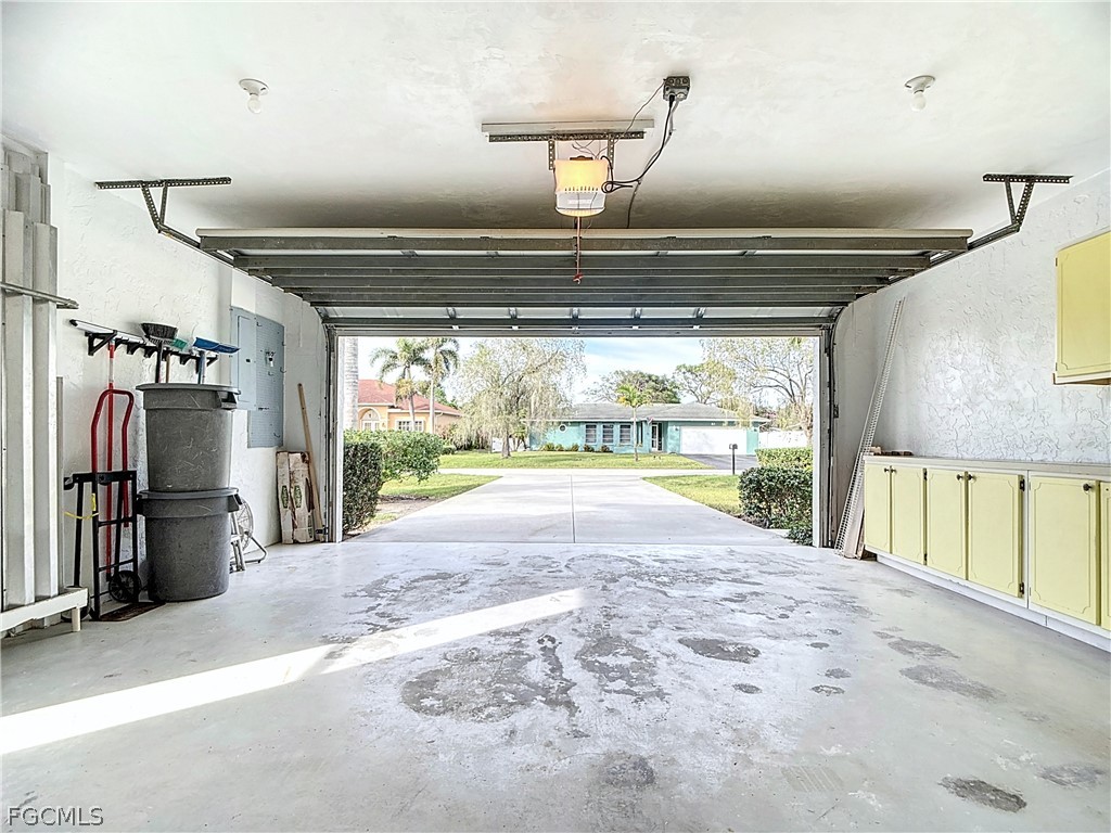 88 Erie Drive Naples FL 34110 2026012553 image27