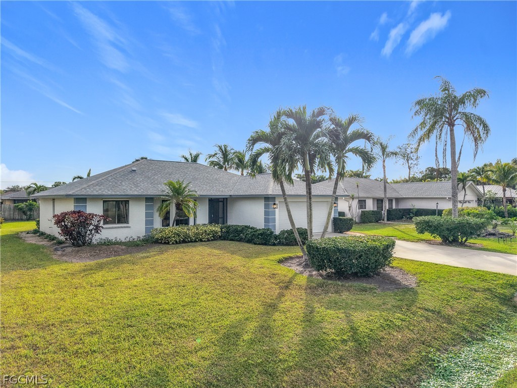 88 Erie Drive Naples FL 34110 2026012553 image3