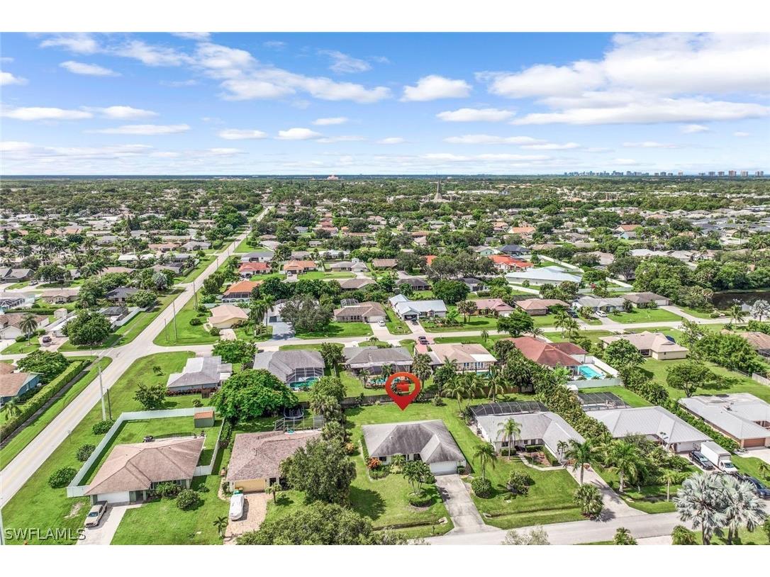 88 Erie Drive Naples FL 34110 224061071 image1