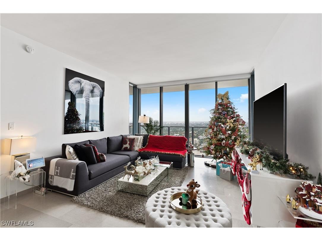 88 SW 7th Street #3704 Miami FL 33130 223094898 image1