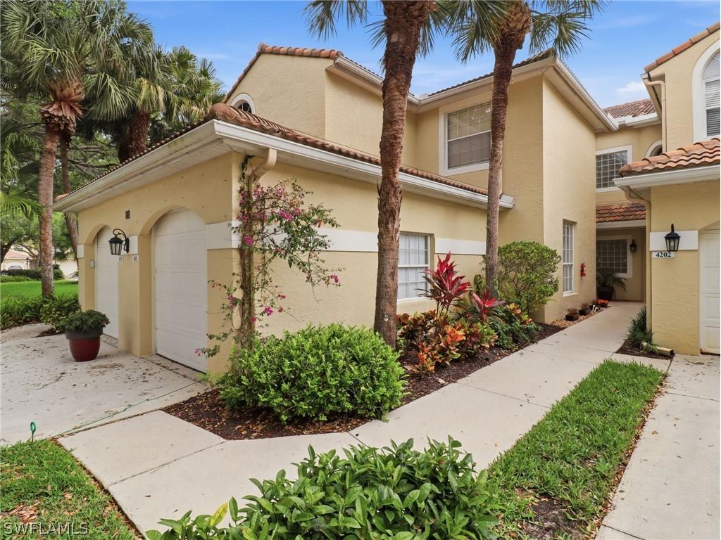 88 Silver Oaks Circle #4-101 Naples FL 34119 226012072 image1