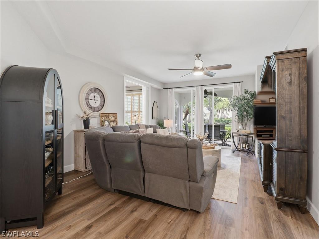 88 Silver Oaks Circle #4-101 Naples FL 34119 226012072 image5