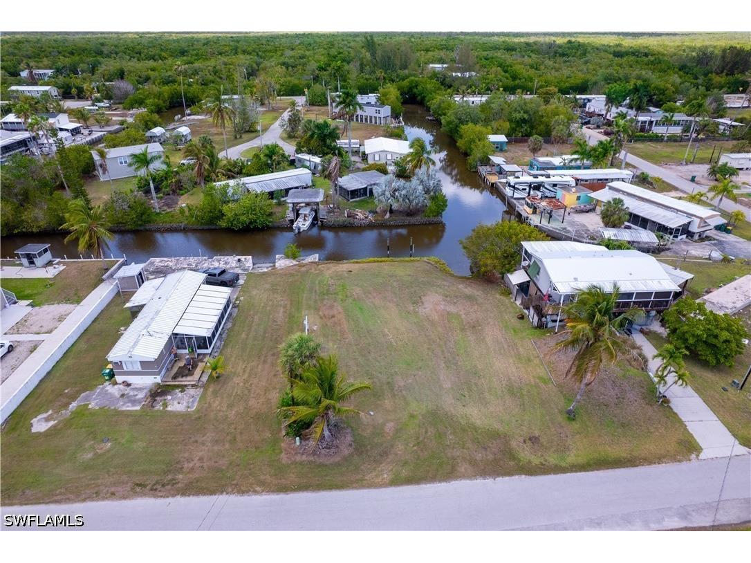 88 W Flamingo Drive Other FL 34141 226016884 image4
