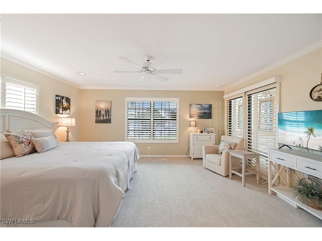 880 8th Avenue S #202 Naples FL 34102 225069473 image33