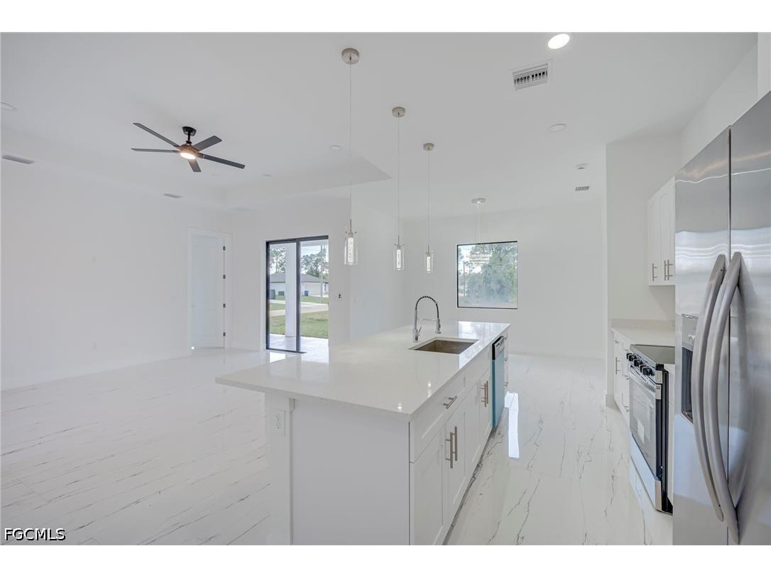 880 Aldrich Street E Lehigh Acres FL 33974 2026018864 image9