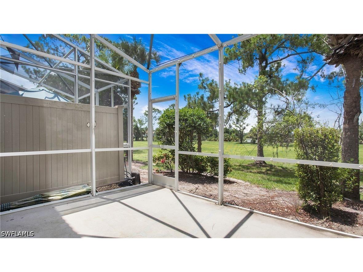 880 Hampton Circle Naples FL 34105 226019932 image15