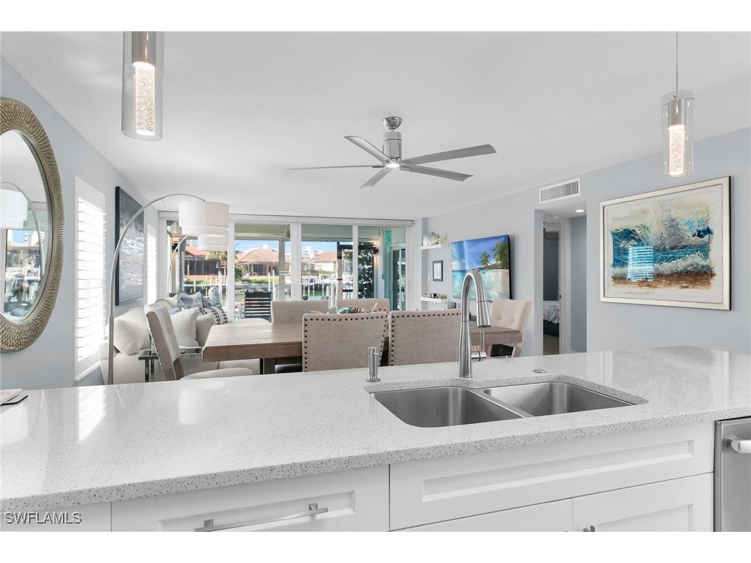 880 Huron Court #101 Marco Island FL 34145 226000996 image7