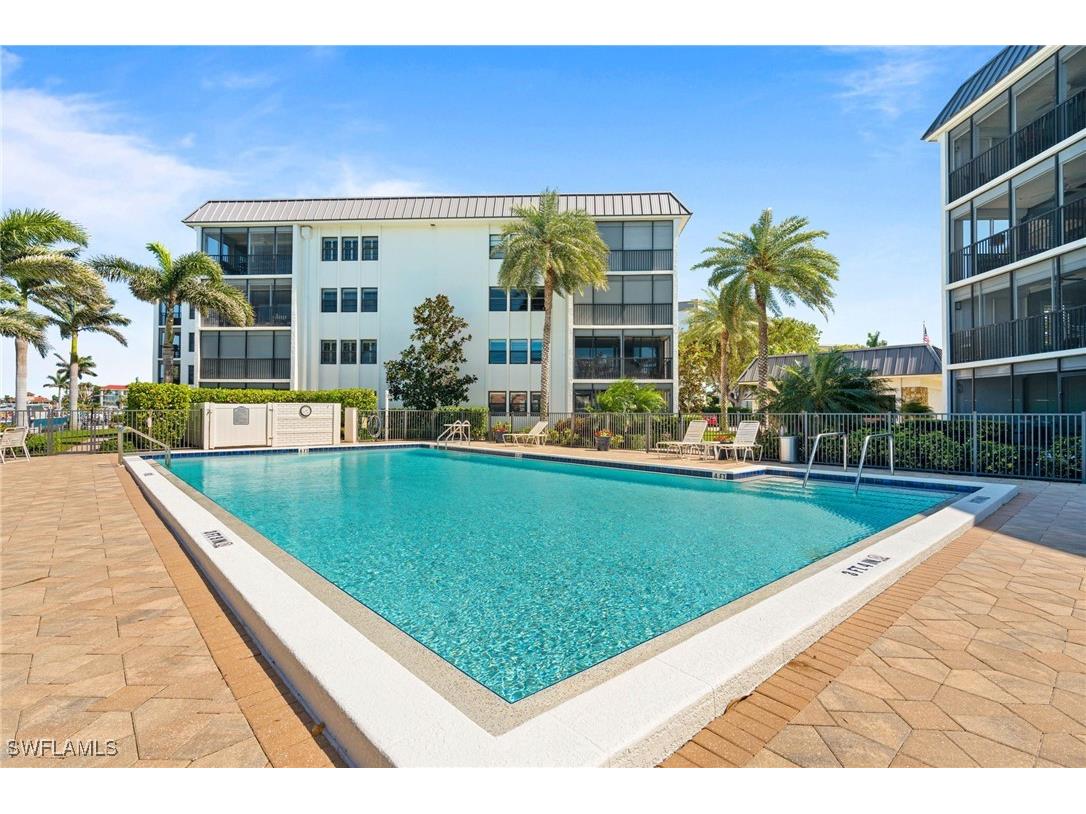 880 Huron Court #403 Marco Island FL 34145 225075079 image28