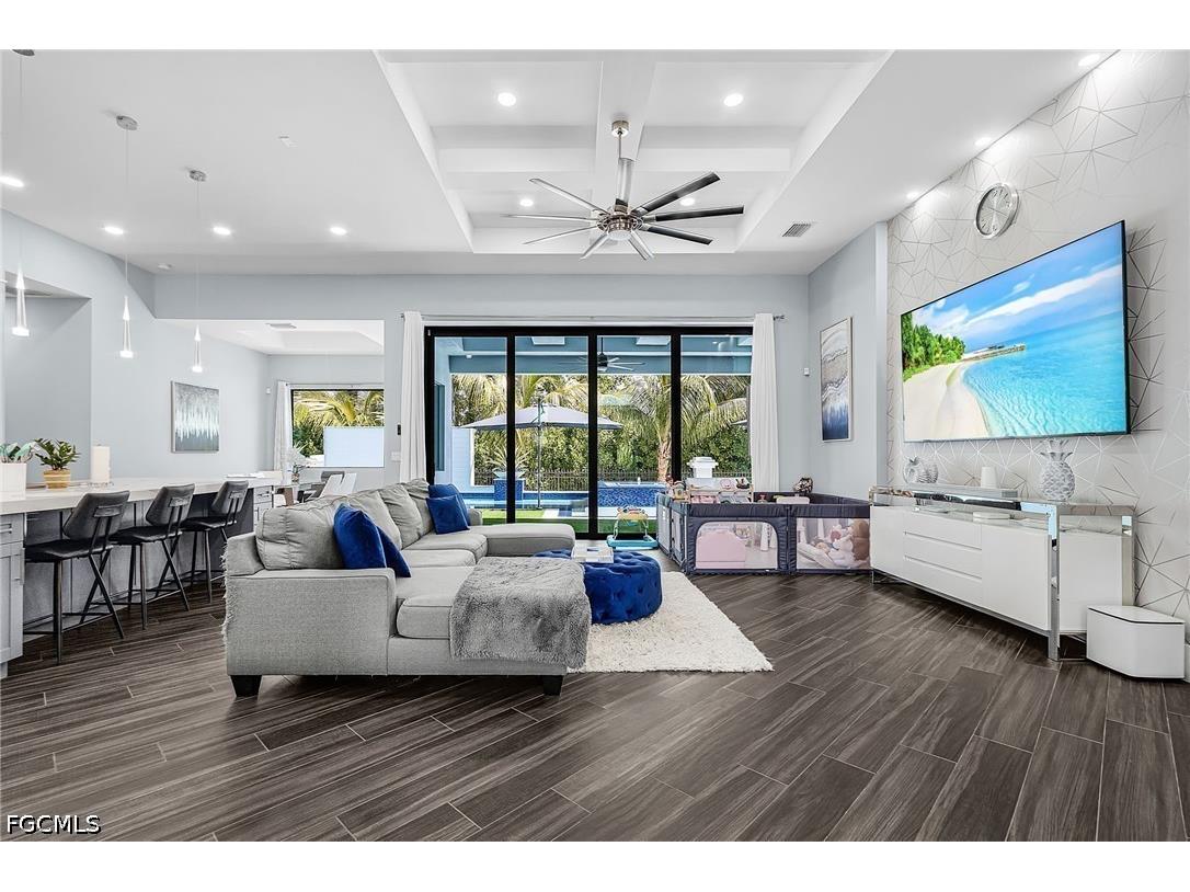 8800 Woodgate Manor Court Fort Myers FL 33908 2026023682 image5