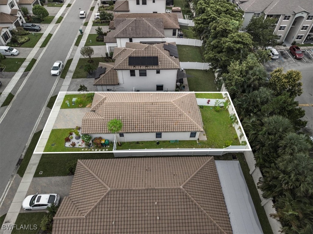 8805 Madrid Circle Naples FL 34104 225073944 image33