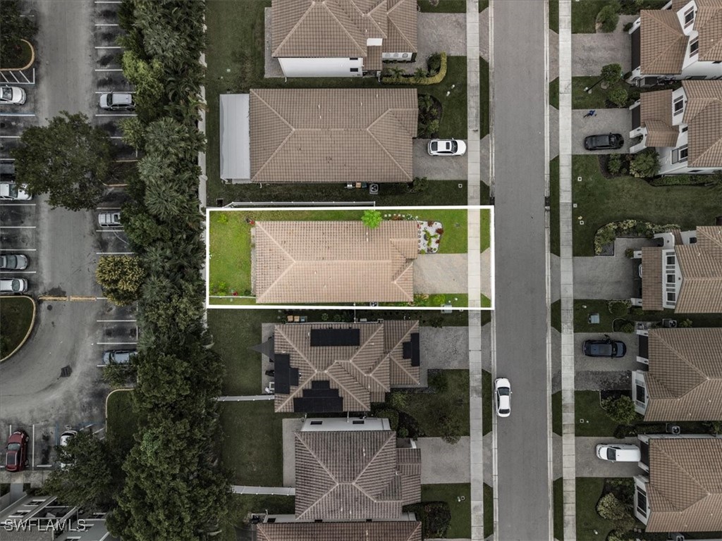 8805 Madrid Circle Naples FL 34104 225073944 image7