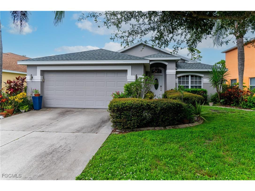 8809 Fawn Ridge Drive Fort Myers FL 33912 2025007865 image1