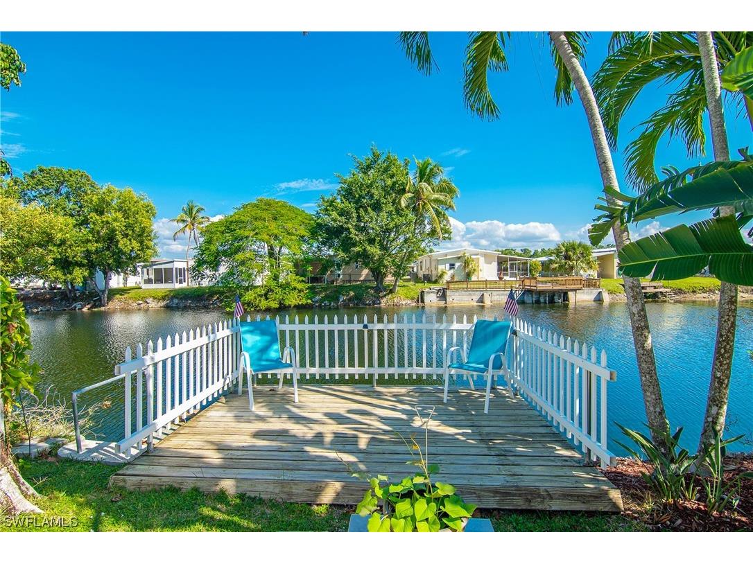 881 Cape Haze Lane Naples FL 34104 223080366 image1