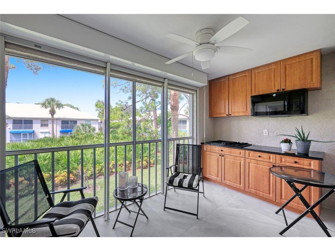 881 Gulf Pavilion Drive #201 Naples FL 34108 225065892 image1