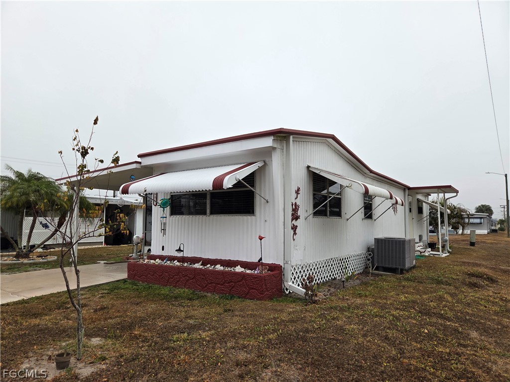 881 Homestead Drive North Fort Myers FL 33917 2026007883 image29