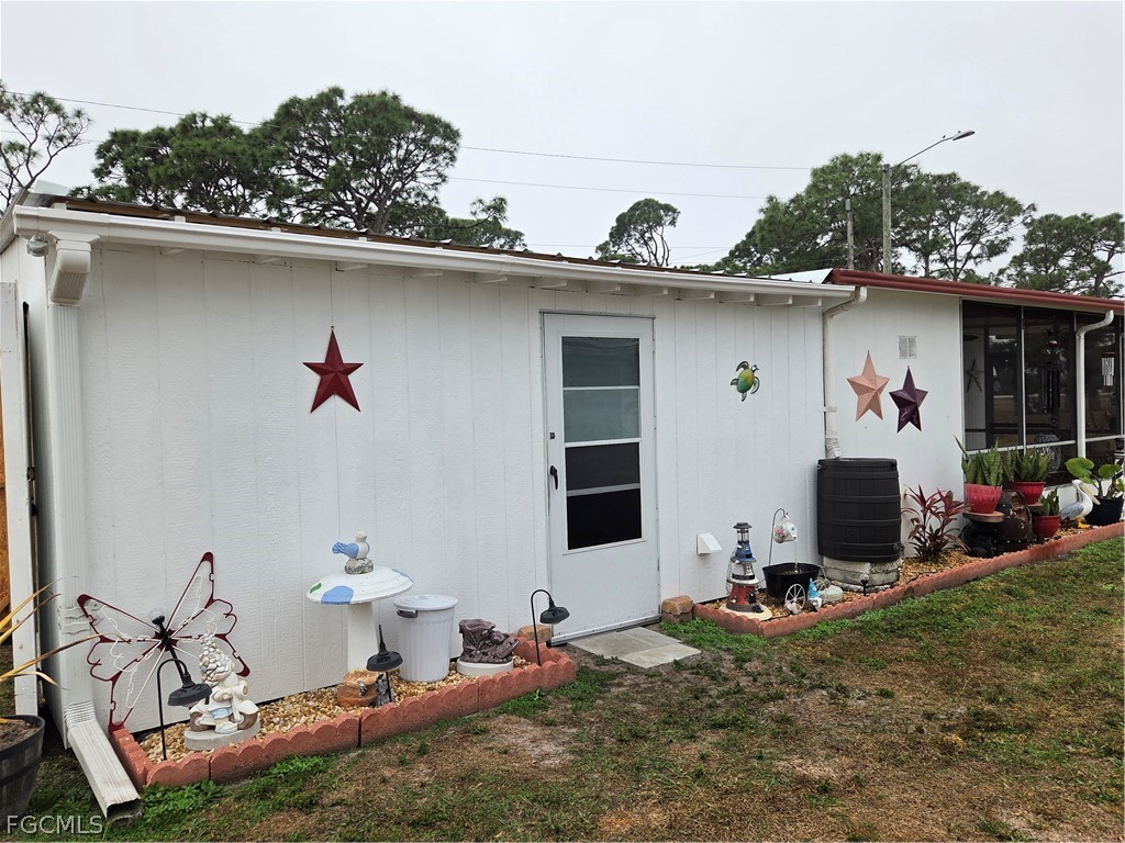 881 Homestead Drive North Fort Myers FL 33917 2026007883 image30