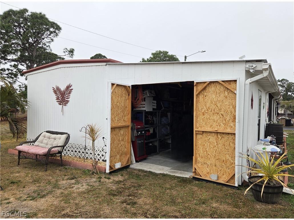 881 Homestead Drive North Fort Myers FL 33917 2026007883 image33