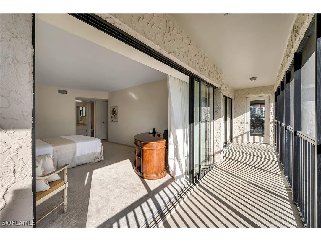 881 Panama Court #202 Marco Island FL 34145 226006995 image25