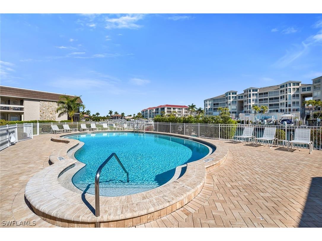 881 Panama Court #202 Marco Island FL 34145 226006995 image36