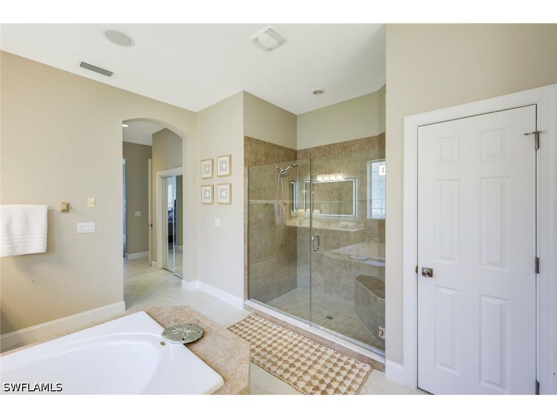 8810 Spinner Cove Lane Naples FL 34120 226017201 image20