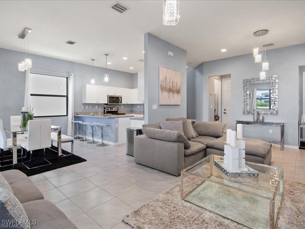 8812 Madrid Circle Naples FL 34104 225078448 image9