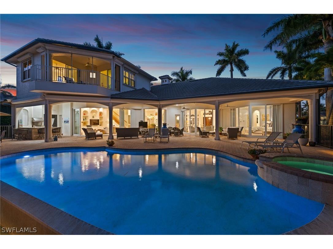 8812 Muirfield Drive Naples FL 34109 226006667 image1